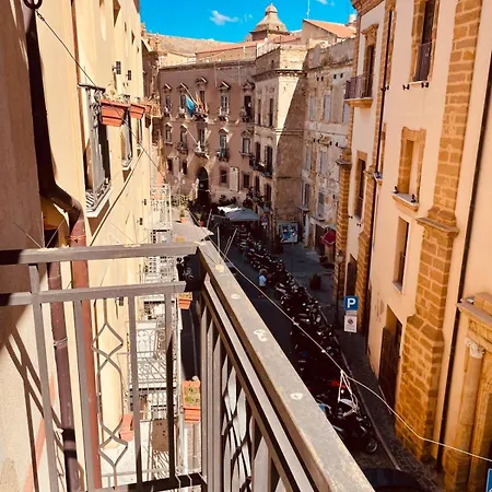 Il Balcone Sul Centro Агридженто